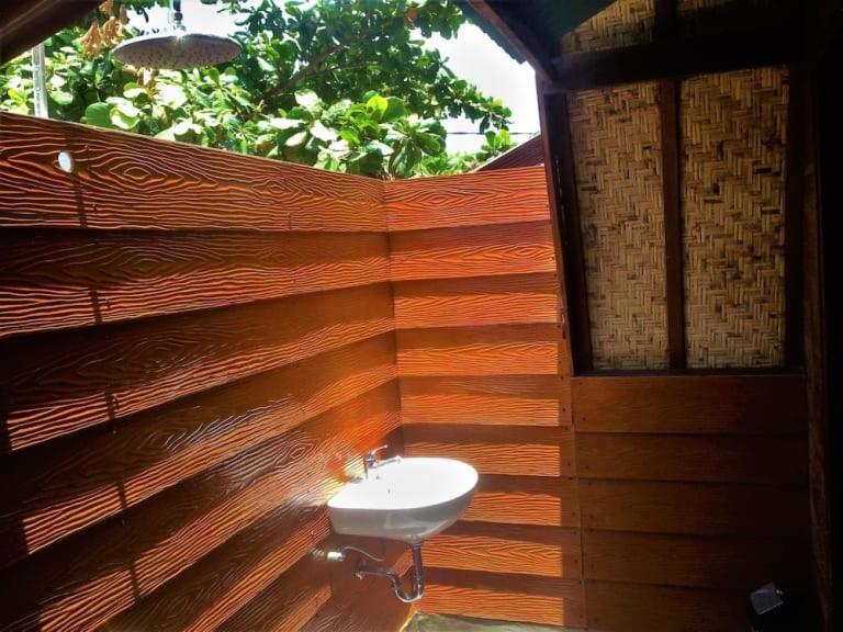 Good Vibes Bungalows غيلي تراوانغان المظهر الخارجي الصورة