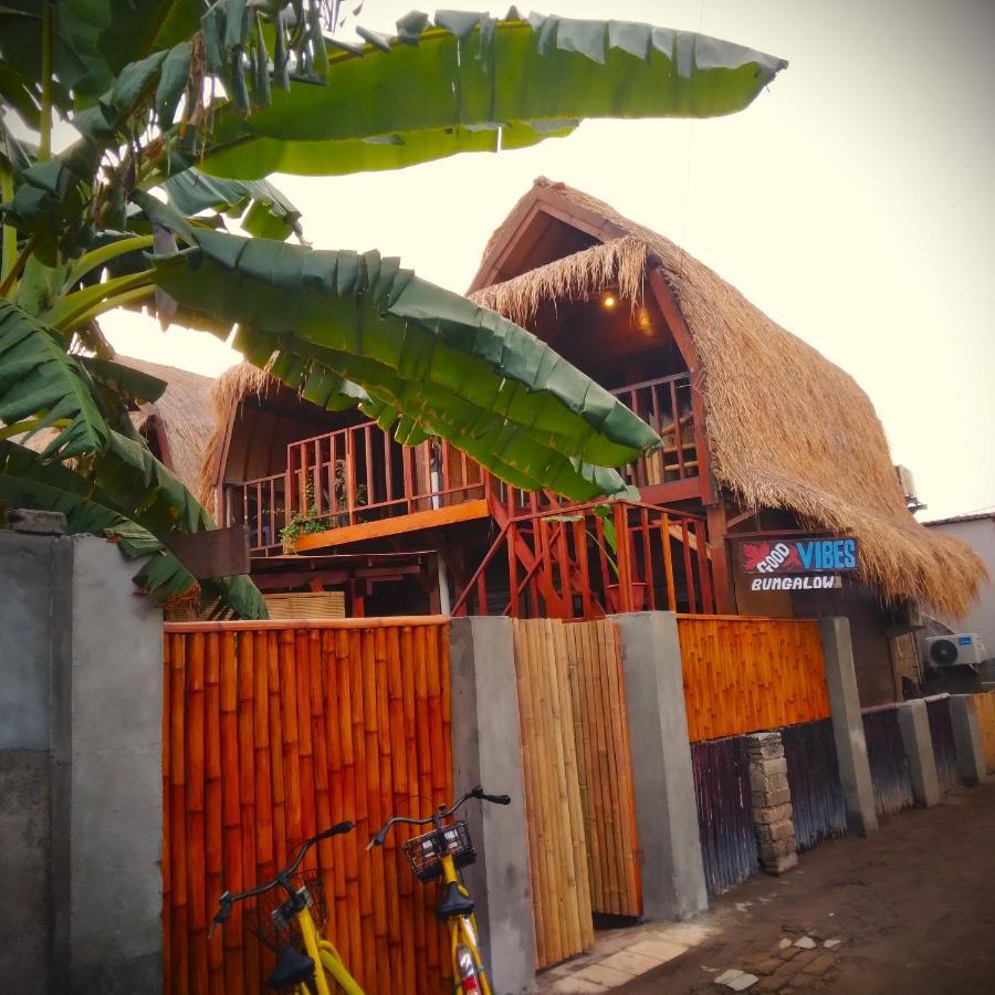Good Vibes Bungalows غيلي تراوانغان المظهر الخارجي الصورة