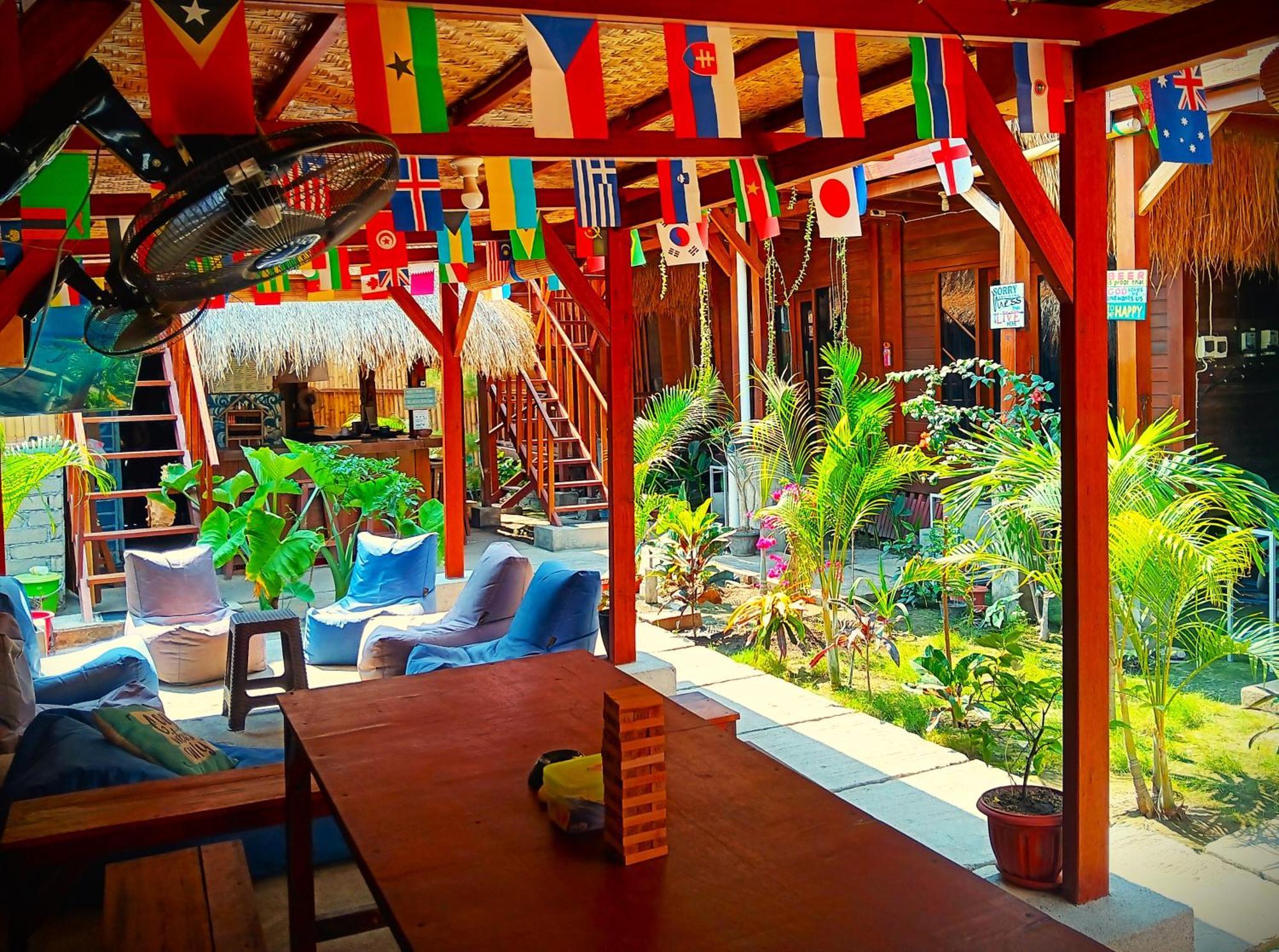 Good Vibes Bungalows غيلي تراوانغان المظهر الخارجي الصورة