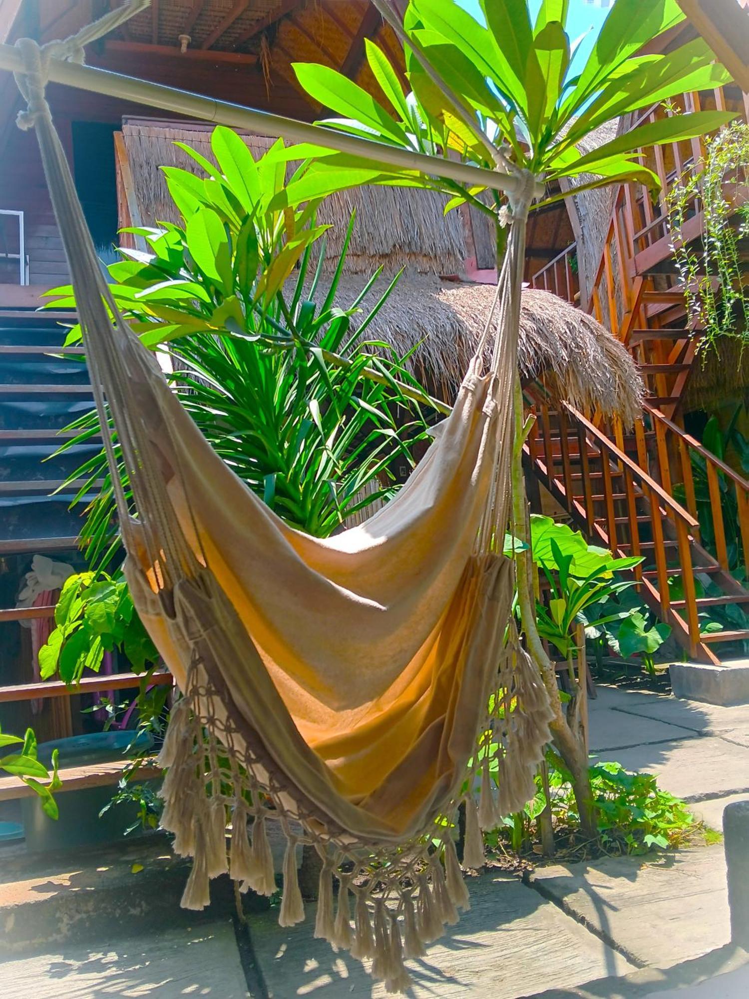 Good Vibes Bungalows غيلي تراوانغان المظهر الخارجي الصورة